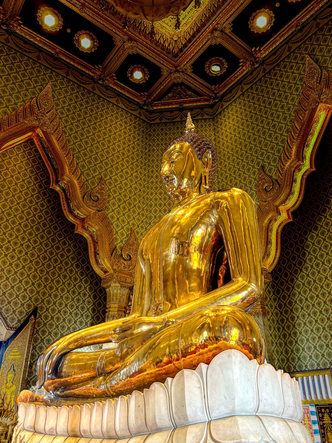 Buddha de ouro
